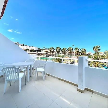 Lägenhet Estudio Bien Comunicado Con Wifi Y Terraza Em Tenerife Sur Costa Adeje (Tenerife)