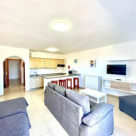 Lägenhet Estudio Bien Comunicado Con Wifi Y Terraza Em Tenerife Sur Costa Adeje (Tenerife)