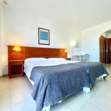 Lägenhet Estudio Bien Comunicado Con Wifi Y Terraza Em Tenerife Sur Costa Adeje (Tenerife)