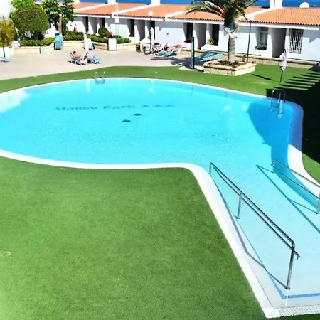 Estudio Bien Comunicado Con Wifi Y Terraza Em Tenerife Sur أذيخي