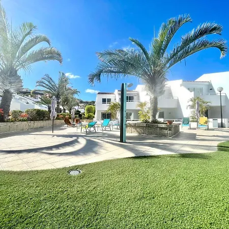 شقة Estudio Bien Comunicado Con Wifi Y Terraza Em Tenerife Sur